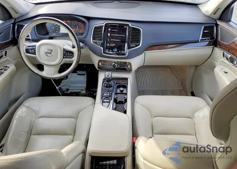 2016 Volvo Xc90 T6 z USA, uszkodzony, nr VIN YV4A22PK7G1053295